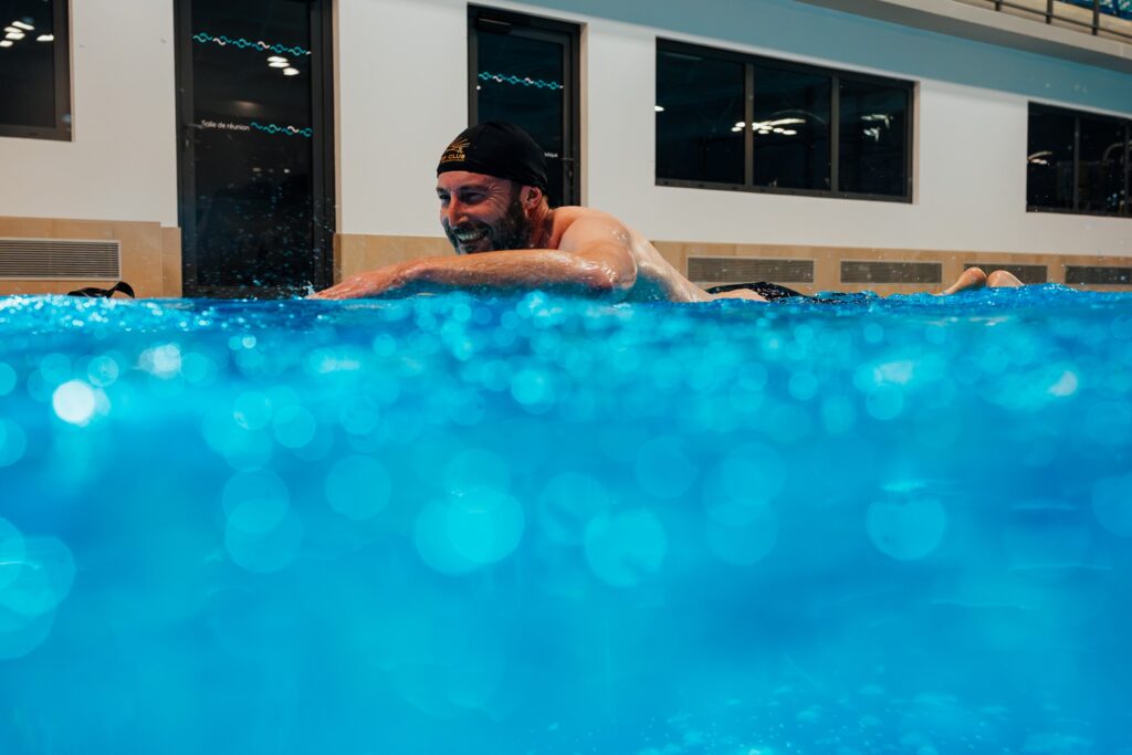 Aquashot surf piscine UCPA Merignac Bordeaux