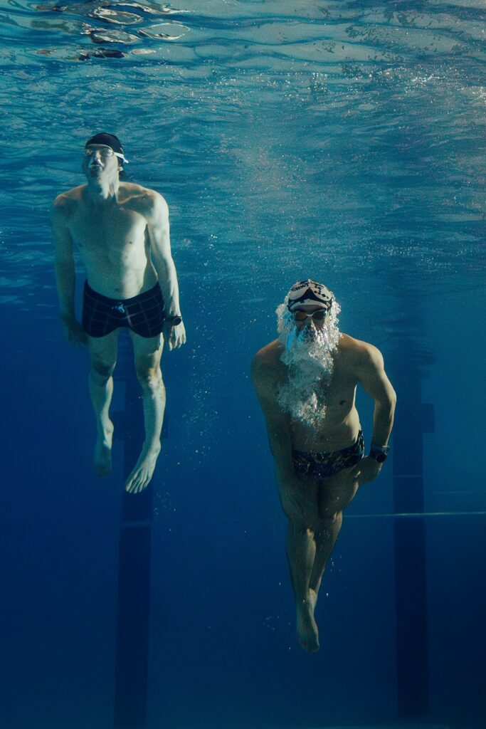 Underwater surf piscine UCPA Merignac Bordeaux